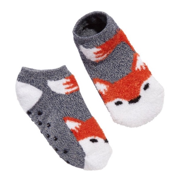 Field & Stream Other - Cozy Cabin Fox face Ankle Socks - Aloe infused